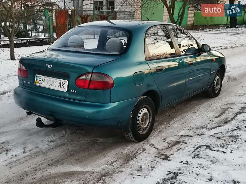 Седан Daewoo Sens 2006 в Градижске