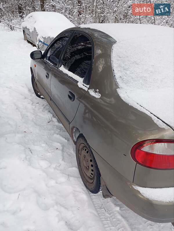 Седан Daewoo Sens 2005 в Житомире