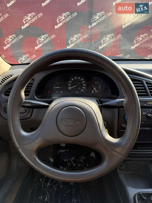 Седан Daewoo Sens 2005 в Сумах