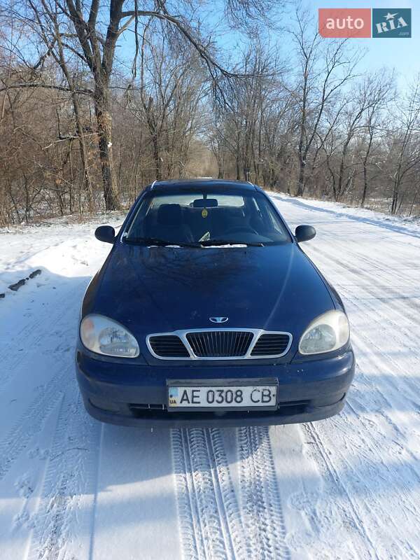 Седан Daewoo Sens 2002 в Днепре