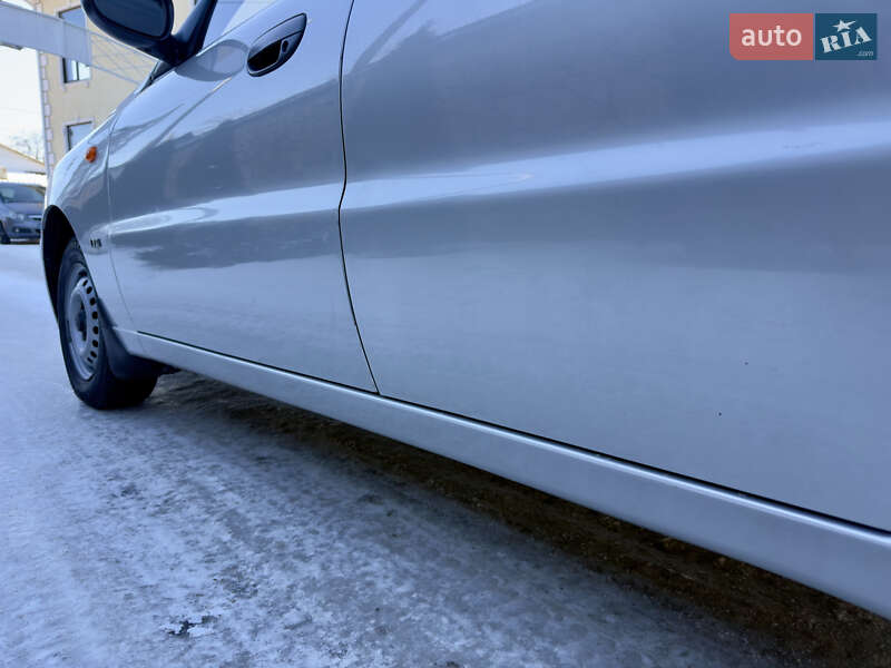 Седан Daewoo Sens 2004 в Могилев-Подольске