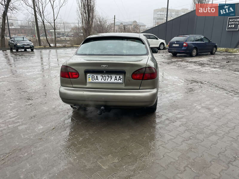Седан Daewoo Sens 2004 в Кропивницком