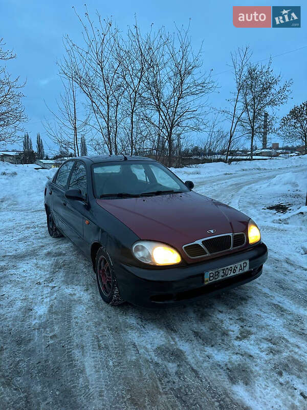 Седан Daewoo Sens 2006 в Ровно