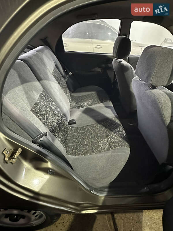 Седан Daewoo Sens 2006 в Киеве