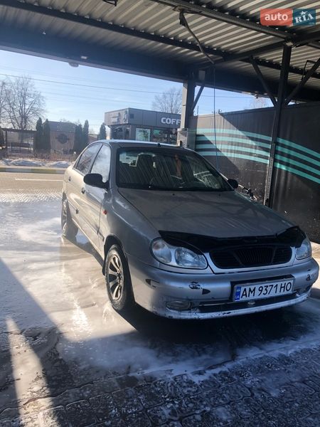 Седан Daewoo Sens 2003 в Коростене