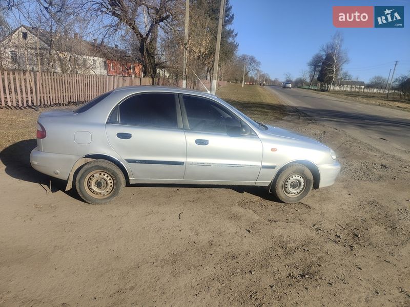 Седан Daewoo Sens 2006 в Горохове