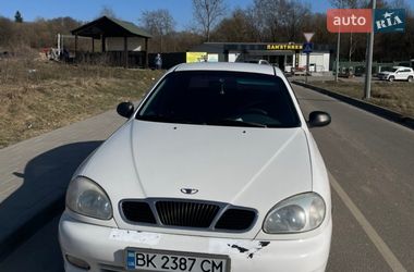Седан Daewoo Sens 2002 в Львове