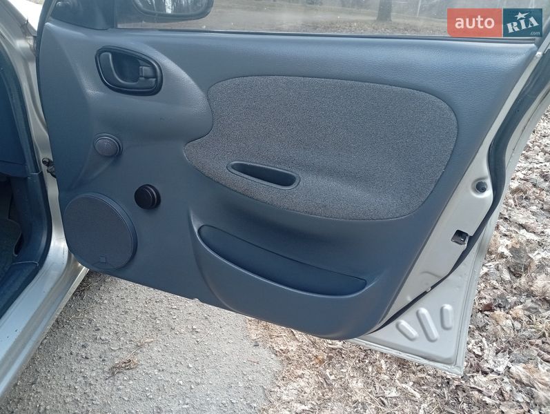 Седан Daewoo Sens 2005 в Лубнах