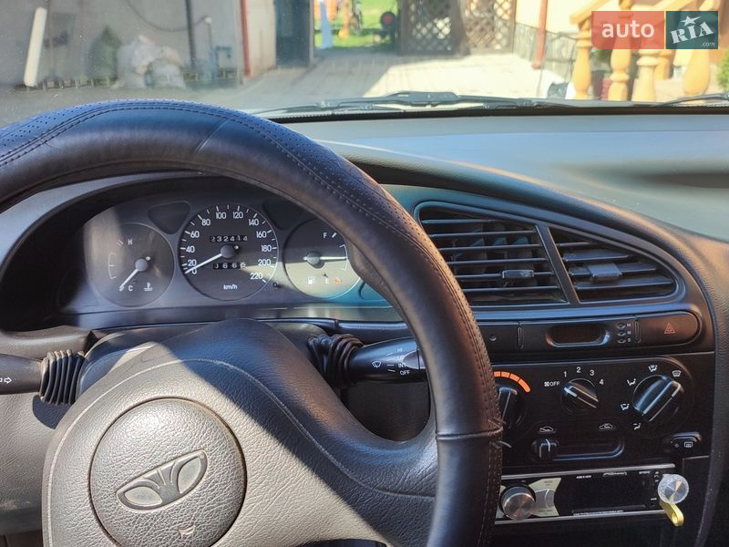 Седан Daewoo Sens 2003 в Ужгороде