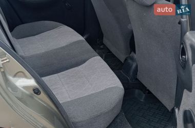 Седан Daewoo Sens 2004 в Подволочиске