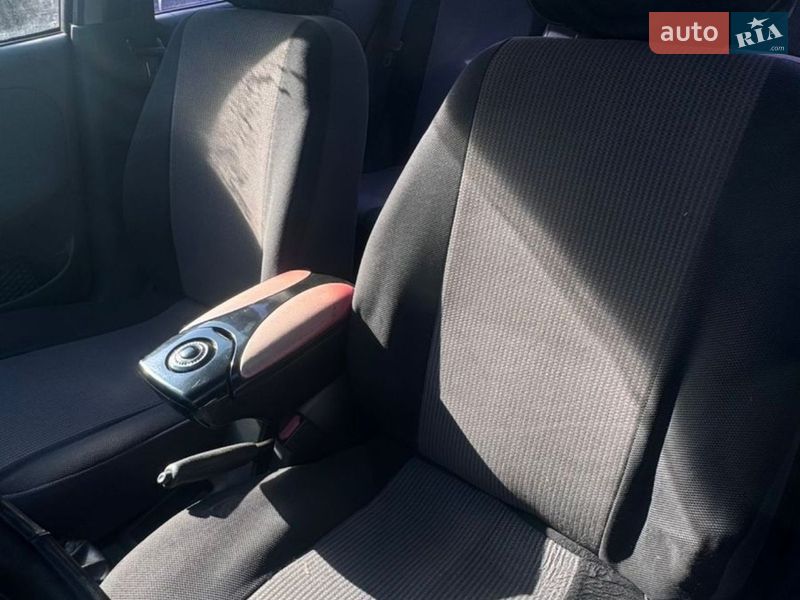 Седан Daewoo Sens 2005 в Сумах