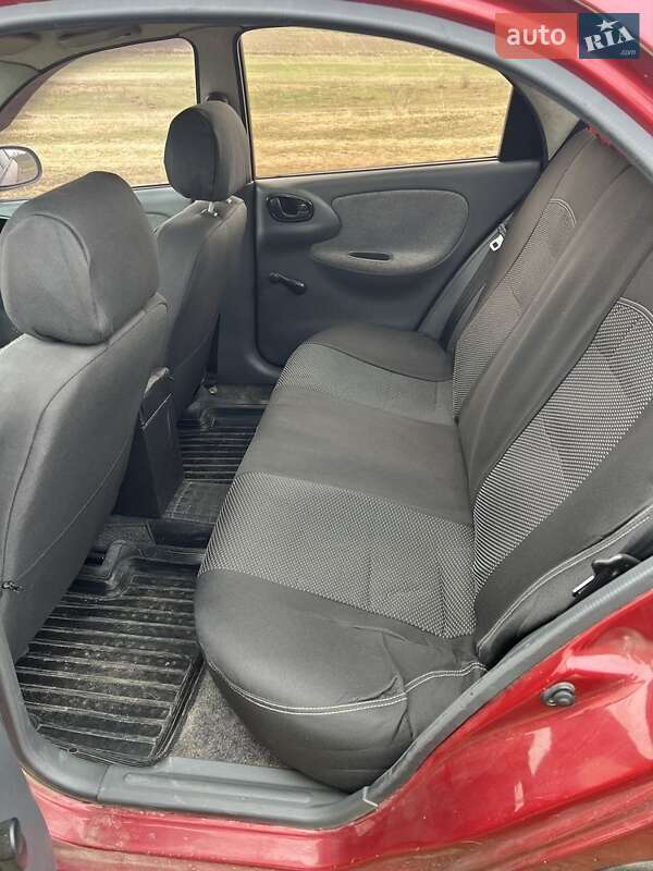 Седан Daewoo Sens 2006 в Тульчине