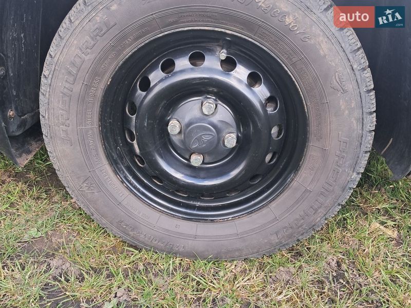 Седан Daewoo Sens 2005 в Сумах