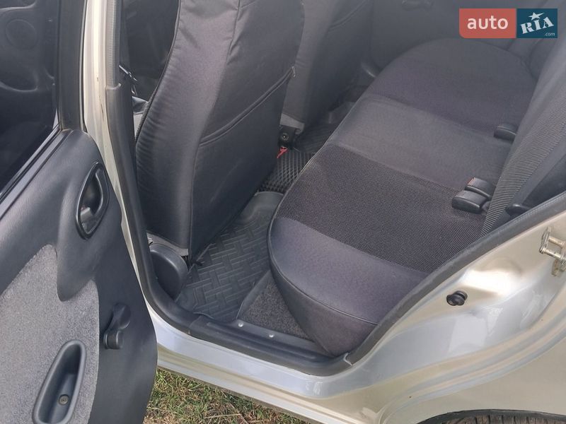 Седан Daewoo Sens 2005 в Сумах