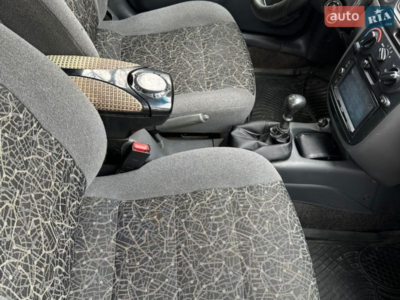 Седан Daewoo Sens 2006 в Нетішині