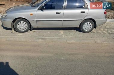 Седан Daewoo Sens 2014 в Львове
