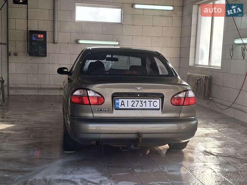 Седан Daewoo Sens 2004 в Киеве