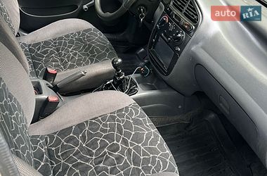 Седан Daewoo Sens 2003 в Ромнах