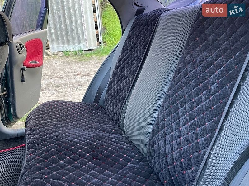 Седан Daewoo Sens 2004 в Каменец-Подольском