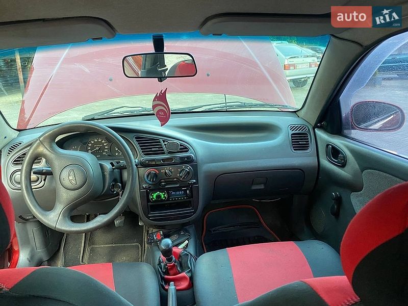 Седан Daewoo Sens 2007 в Городке