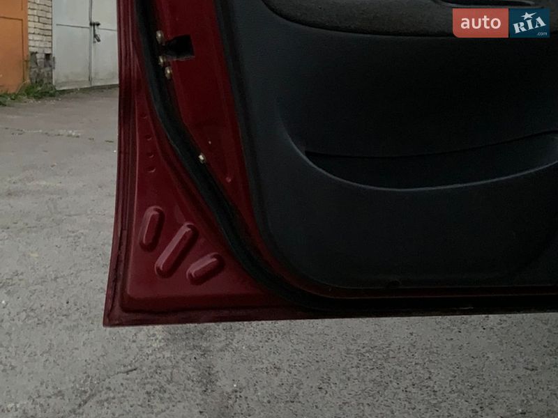 Седан Daewoo Sens 2006 в Луцьку