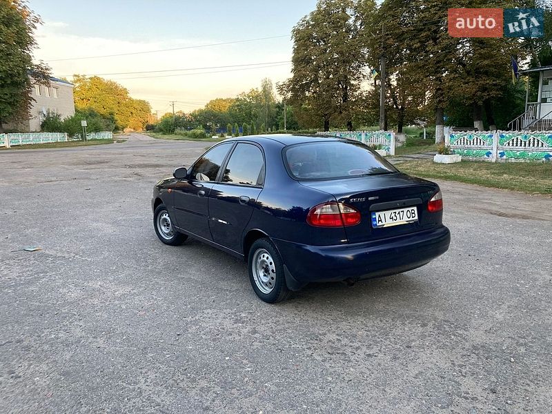 Седан Daewoo Sens 2004 в Березане