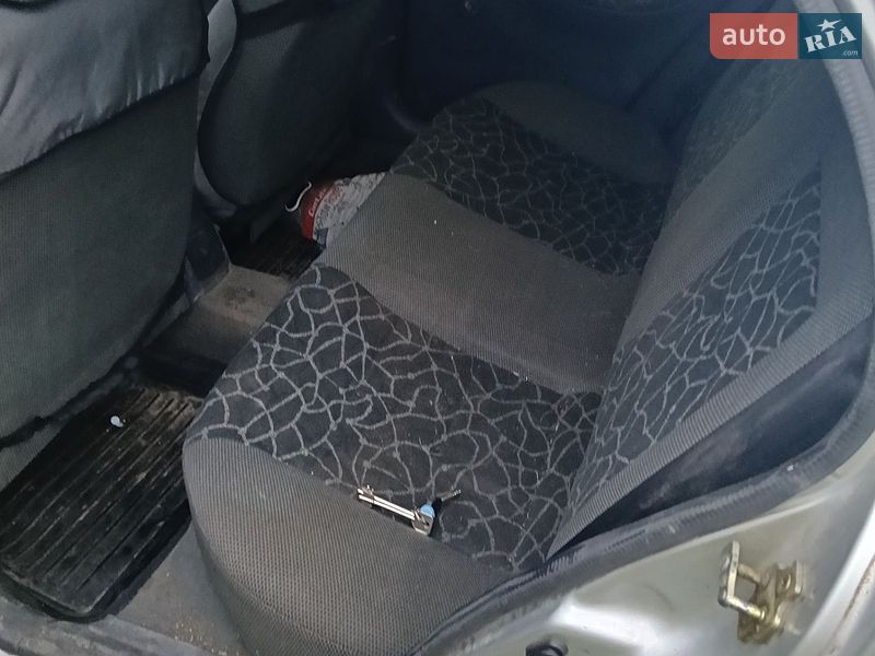 Седан Daewoo Sens 2002 в Полтаве