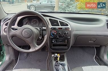 Хэтчбек Daewoo Sens 2011 в Новояворовске