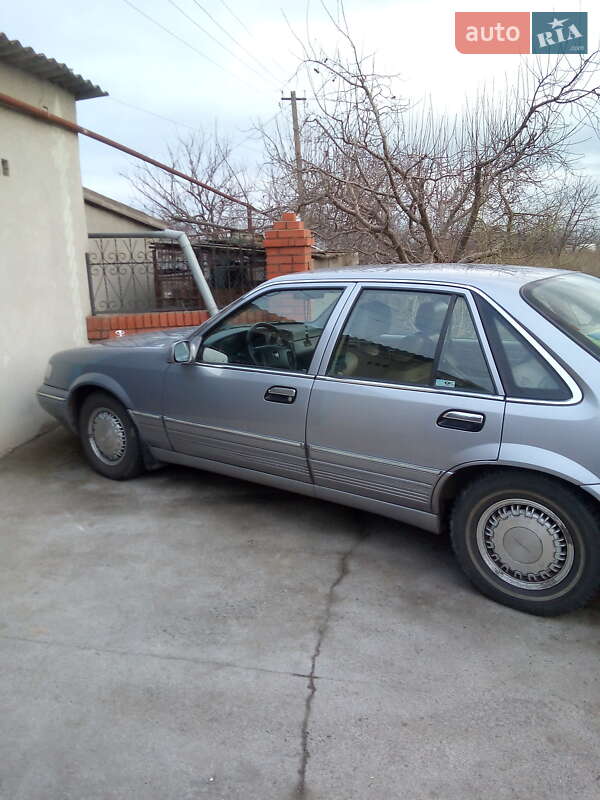 Седан Daewoo Super Salon 1997 в Марганце