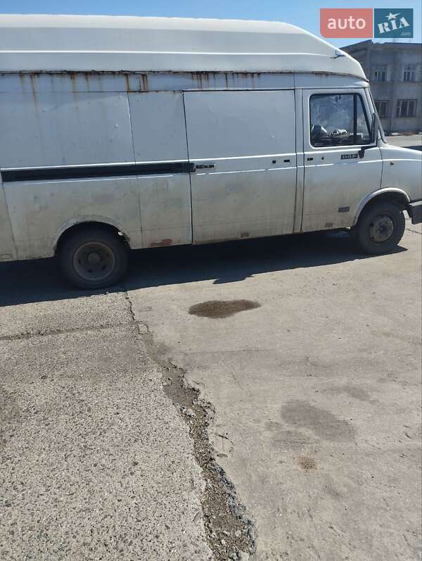 Грузовой фургон DAF 400 груз-пас 1993 в Южноукраинске