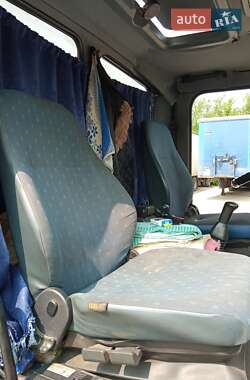 Грузовой фургон DAF 45 2000 в 