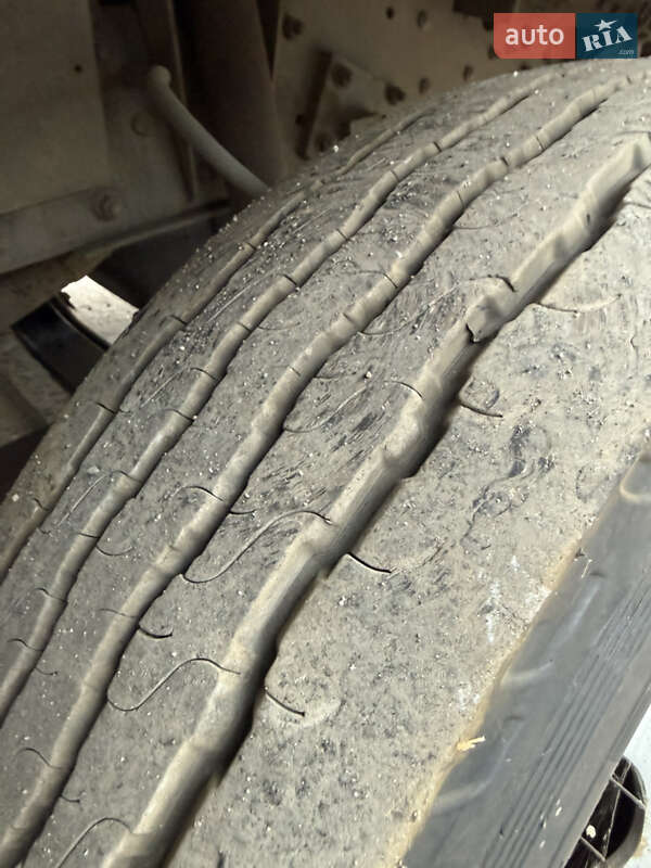 Грузовой фургон DAF 45 1995 в Першотравенске