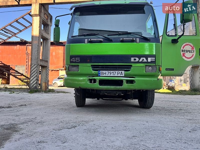Борт DAF 45 1997 в Львове