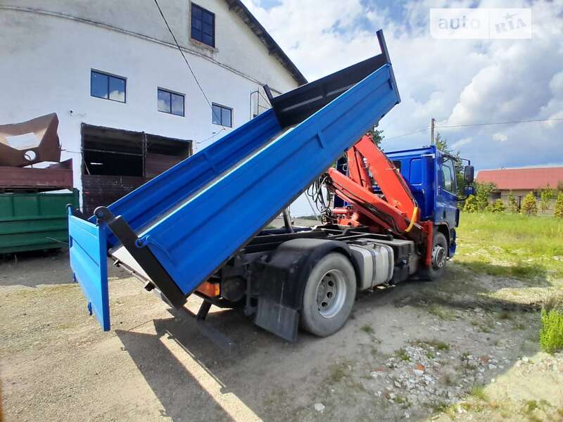 Самосвал DAF 75 2009 в Ивано-Франковске