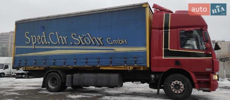 Контейнеровоз DAF 75 2002 в Киеве