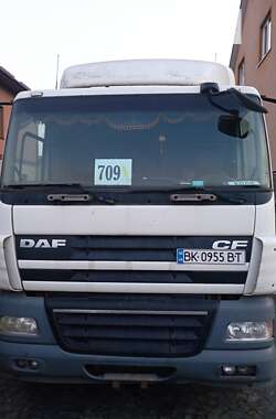 Тягач DAF 85 2008 в Костополе