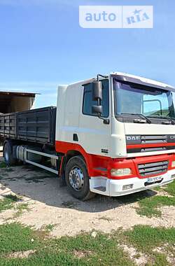 Самосвал DAF 85 2005 в Каменец-Подольском