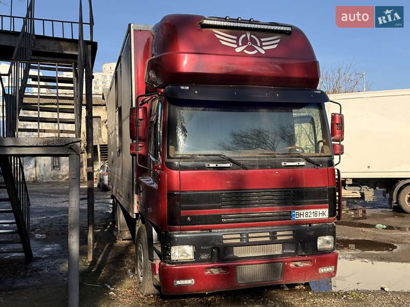 Грузовой фургон DAF 85 1999 в Одессе