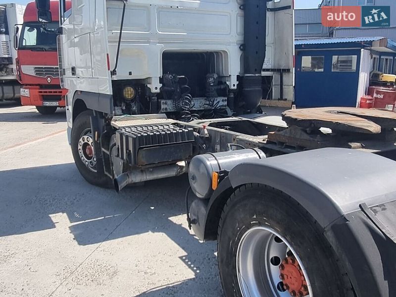 Тягач DAF 95 1999 в Машевке