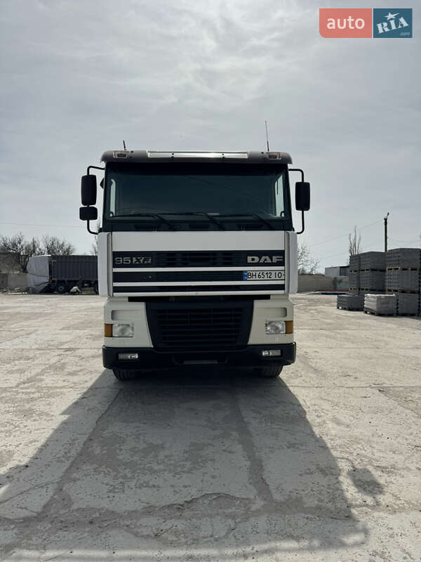Кран-манипулятор DAF 95 2001 в Измаиле