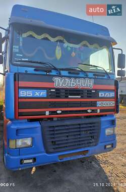 Зерновоз DAF 95 1999 в Тульчині