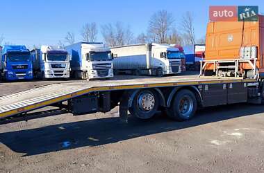 Эвакуатор DAF 95 2004 в 
