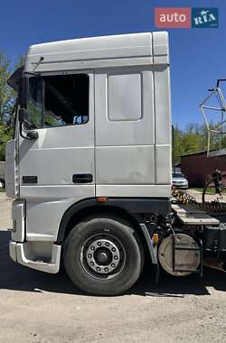 Самосвал DAF 95 2002 в 