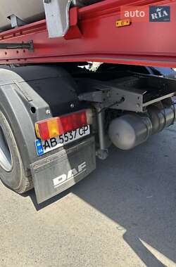 Самосвал DAF 95 2002 в 