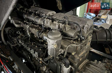 Тягач DAF 95 2006 в 