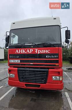 Тягач DAF 95 2000 в Кременчуге
