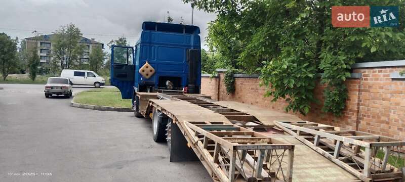 Эвакуатор DAF 95 2003 в Смеле