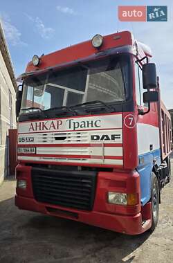 Самоскид DAF 95 2000 в Кременчуці