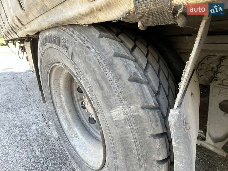 Вантажний фургон DAF 95 1996 в Полтаві