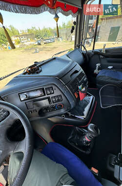 Тягач DAF 95 2002 в 